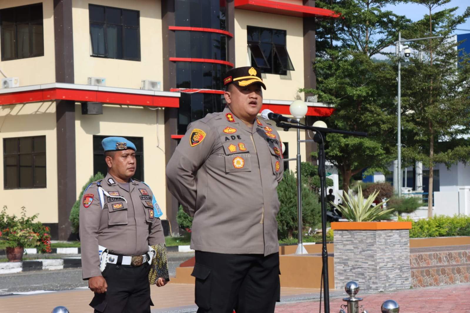 AKBP Ade Nuramdani SH, SIK, MM Pimpin Apel Perdana Dihalaman Mapolres Banggai